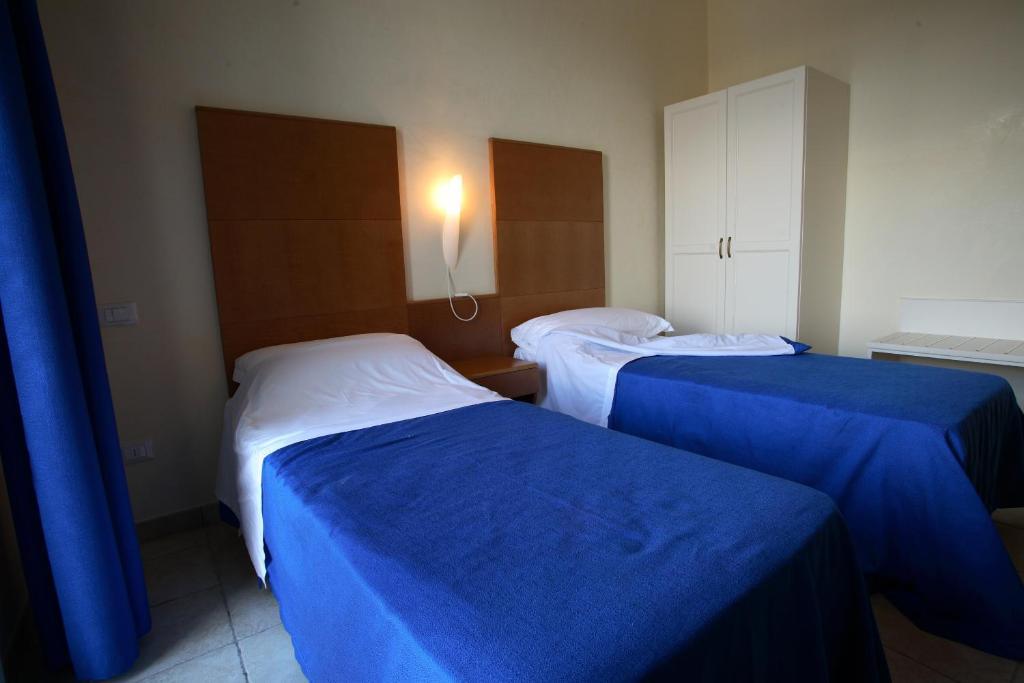 Hotel Resort Portoselvaggio Sant Isidoro  Room photo